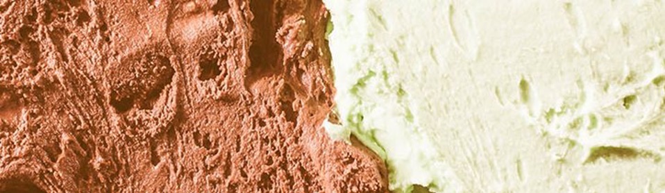 up close image of chocolate and vanilla ice cream
